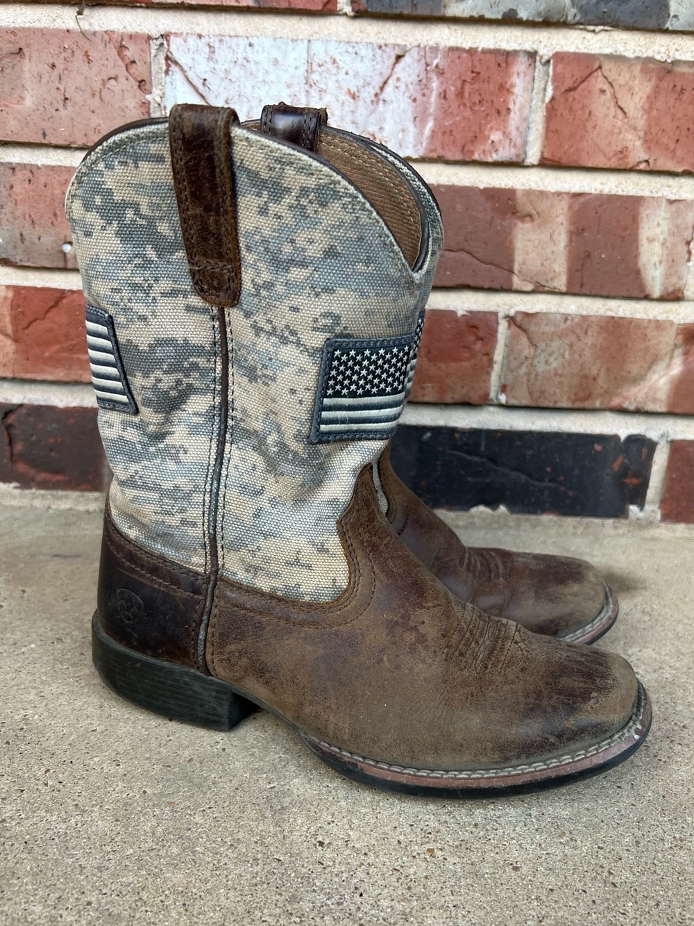 Ariat Boys Patriot Brown Square Toe Western Pull On Boots Size 13